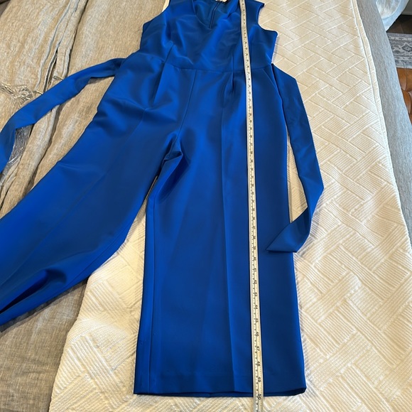 Vince Camuto Blue jumpsuit. - Picture 5 of 5